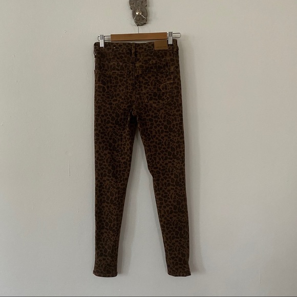 American Eagle Super Hi-Rise Jegging Cheetah Print - Picture 4 of 5